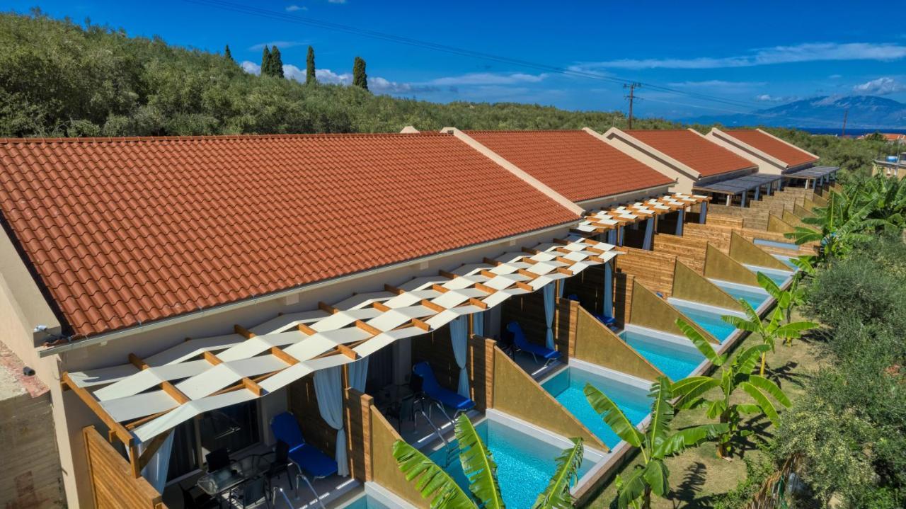 Kozanos Suites With Private Pool Amoudi Exterior foto