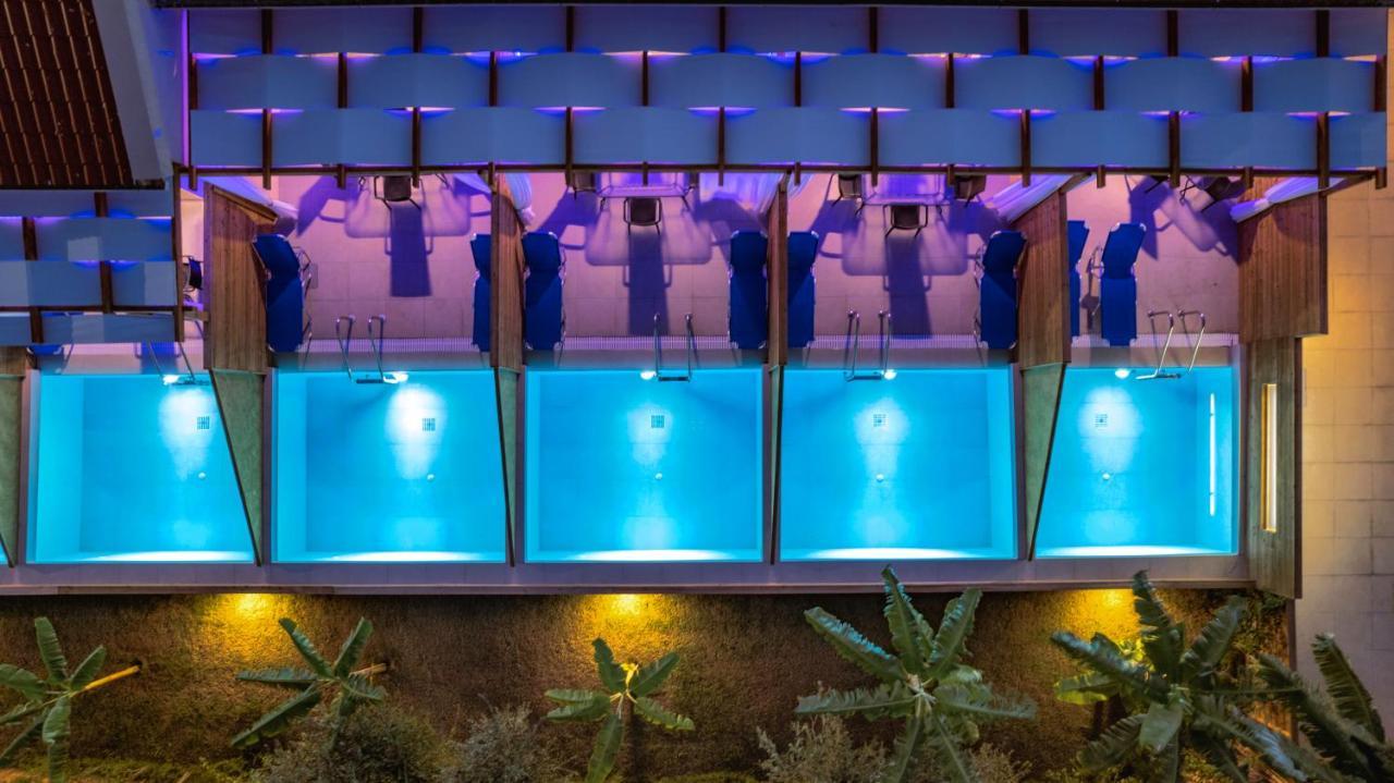 Kozanos Suites With Private Pool Amoudi Exterior foto