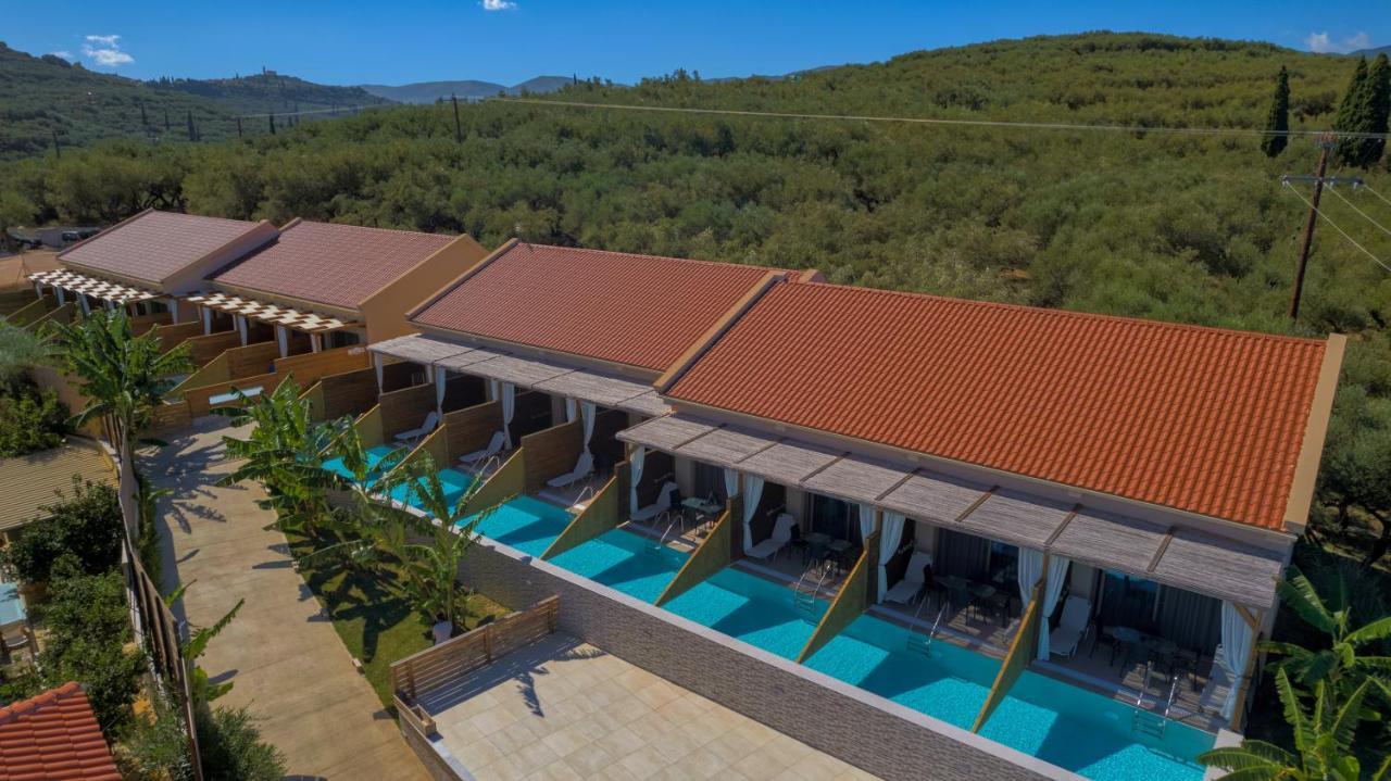 Kozanos Suites With Private Pool Amoudi Exterior foto